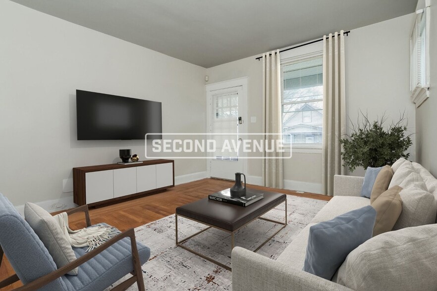 Building Photo - 570 Flatt Terrace