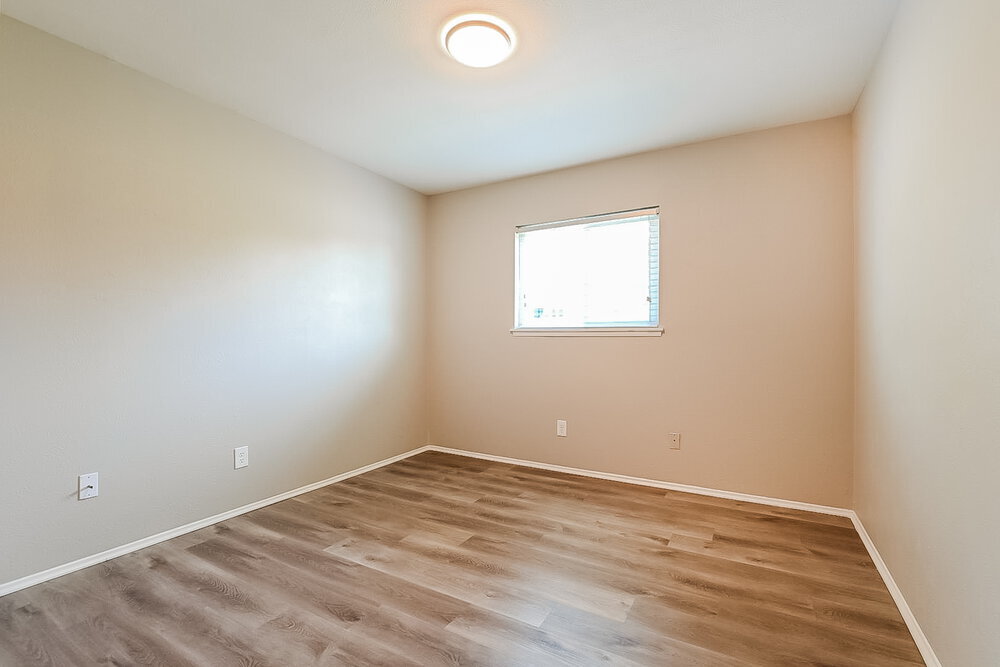 Building Photo - 9201 Pollard St