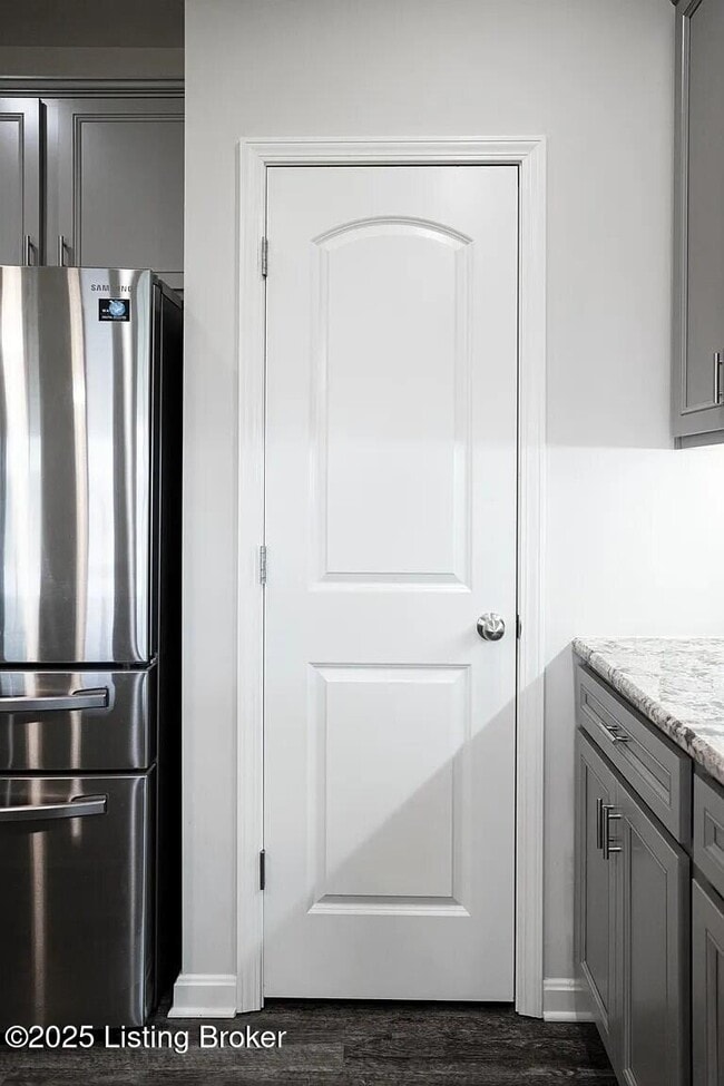 Building Photo - 110 Belden Trl