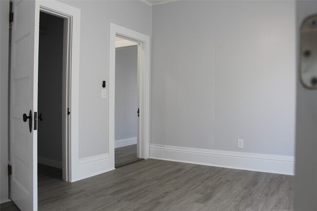 Building Photo - 710 Fahrenthold St