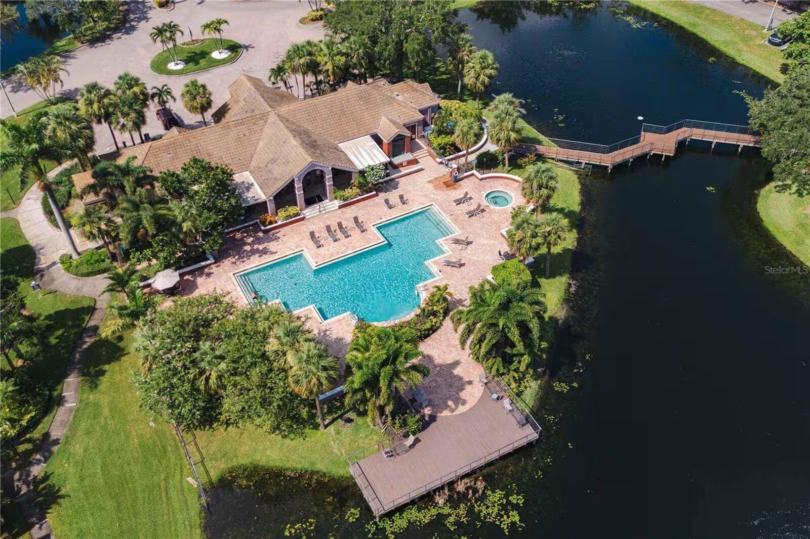 Building Photo - 10263 Gandy Blvd N