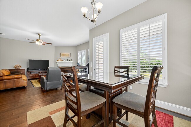 Building Photo - 14 Cottage Glen Ln