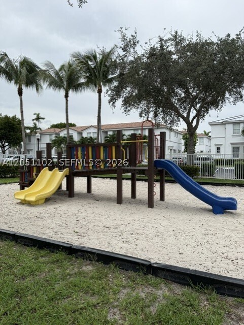 Building Photo - 4124 SW 159th Ave