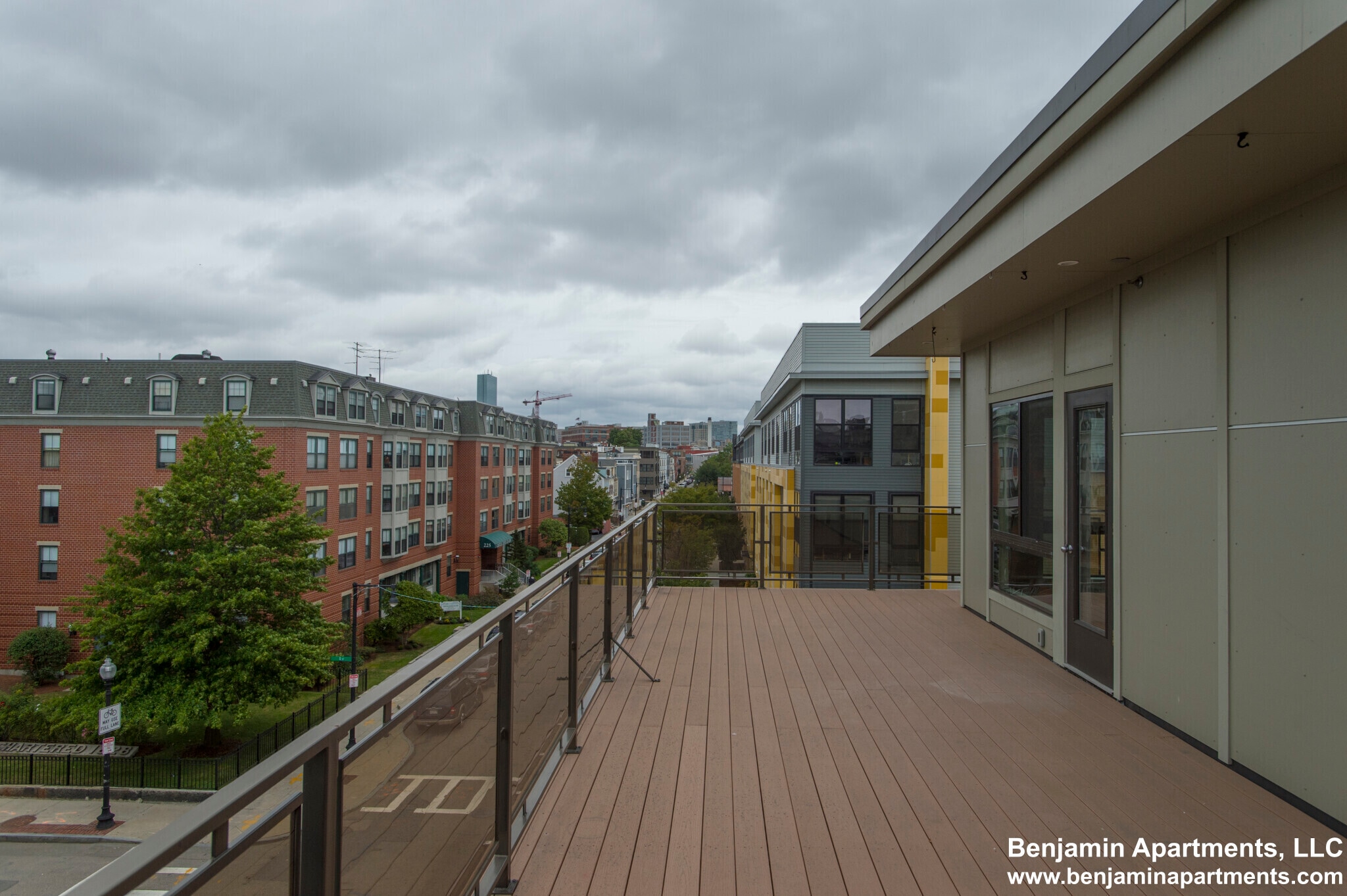 Building Photo - 339 D St