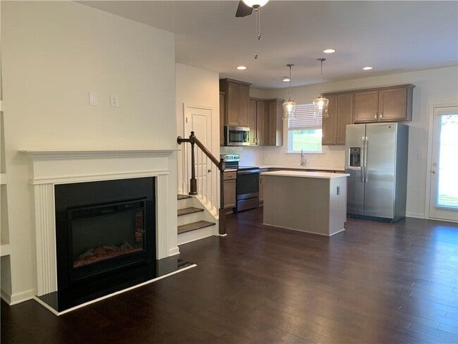 Building Photo - 4908 Longview Walk