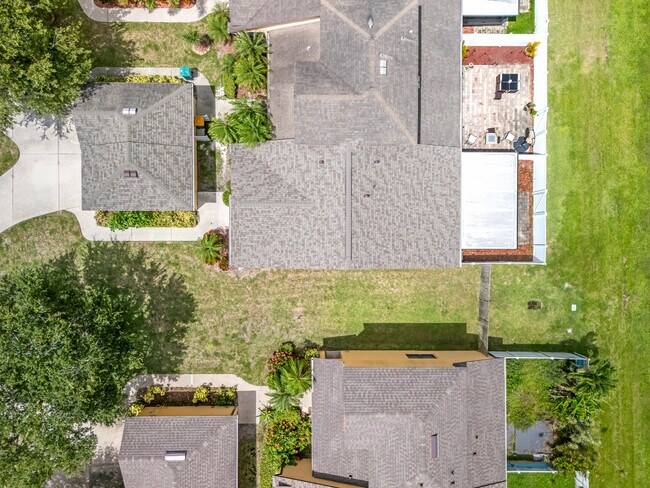 Building Photo - 890 Luminary Cir