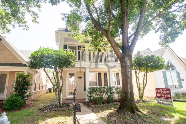 Building Photo - 275 Island Village Dr
