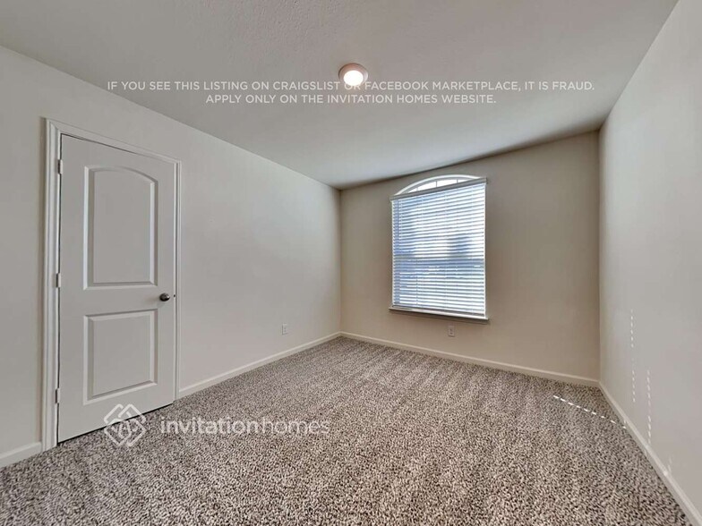 Building Photo - 135 Magnolia Dr