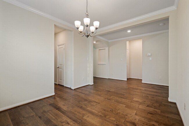 Building Photo - 16870 Olympic National Dr
