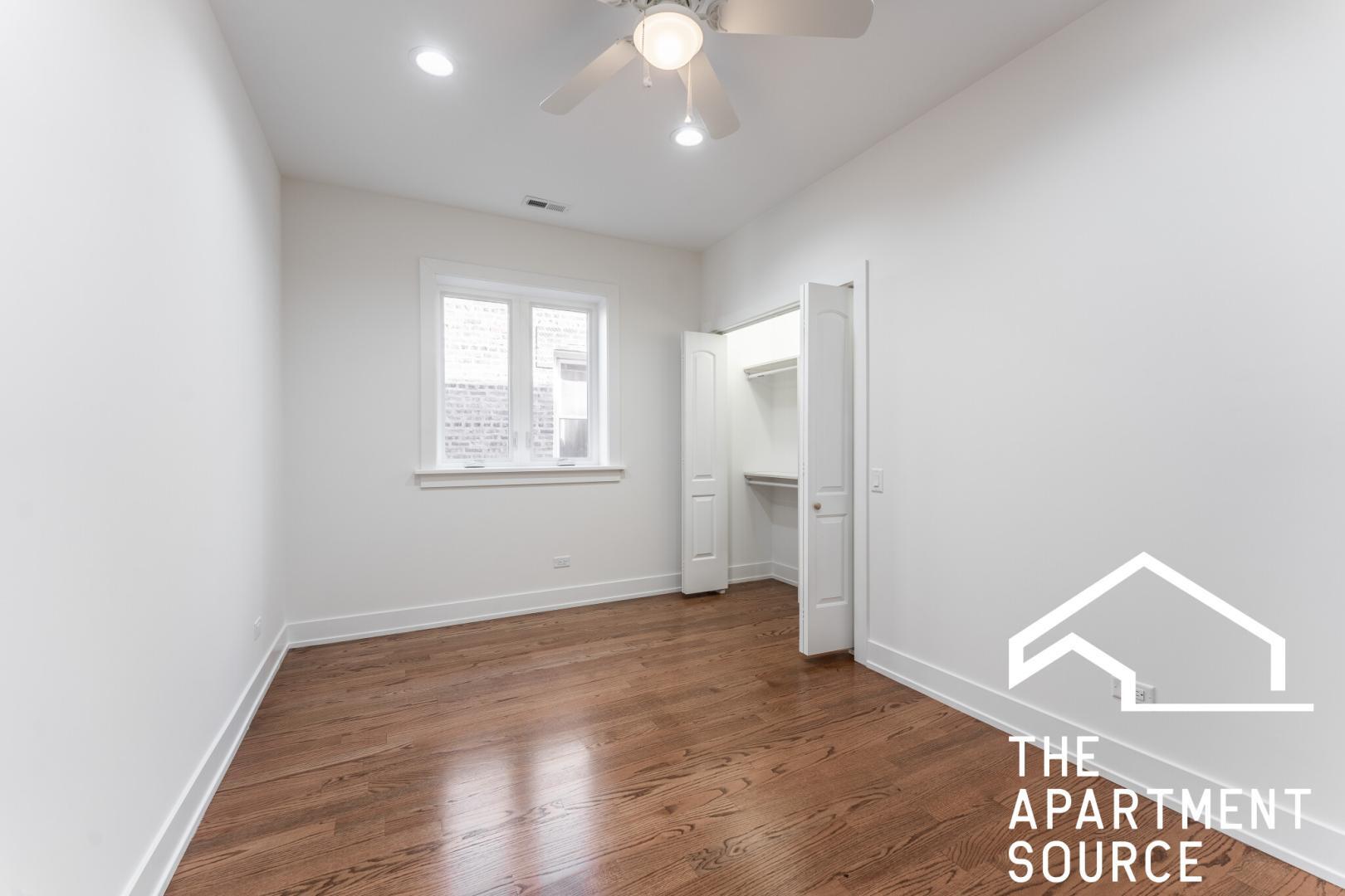 Building Photo - 3329 N Avers Ave