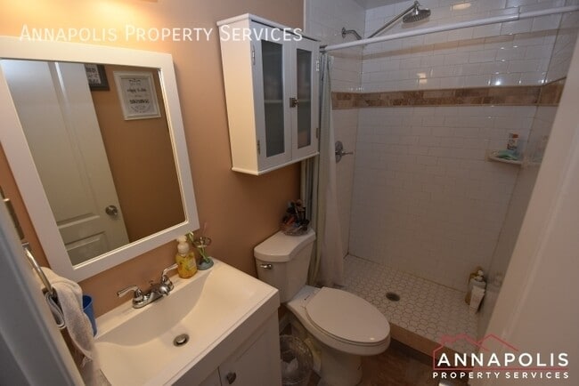 Building Photo - 206 Dauntsey Dr