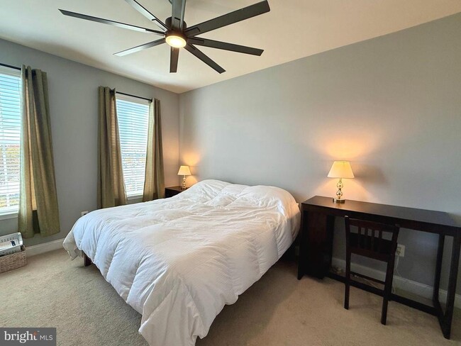 Building Photo - 7548 Morris St