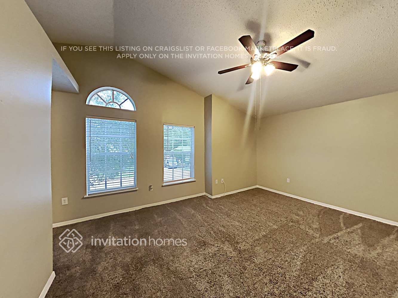 Building Photo - 30630 Birdhouse Dr