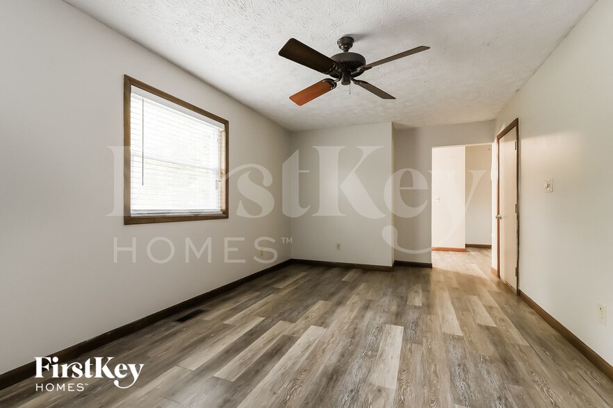 Building Photo - 6317 Watercrest Way