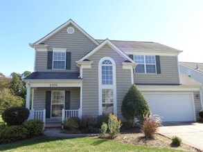 Building Photo - 2556 Governors Pointe Ct NE