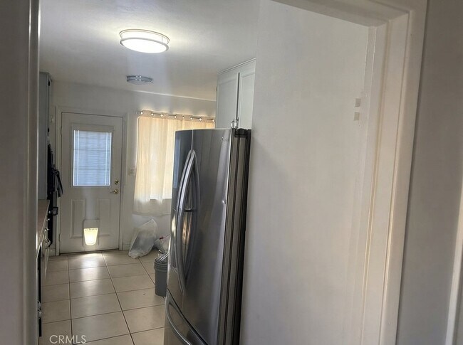 Building Photo - 7936 Dumond Dr