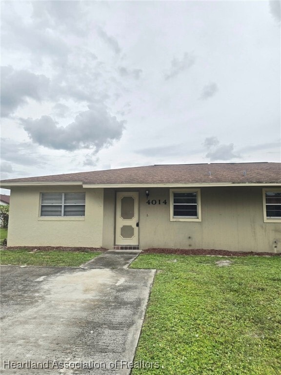Building Photo - 4014 Vilabella Dr