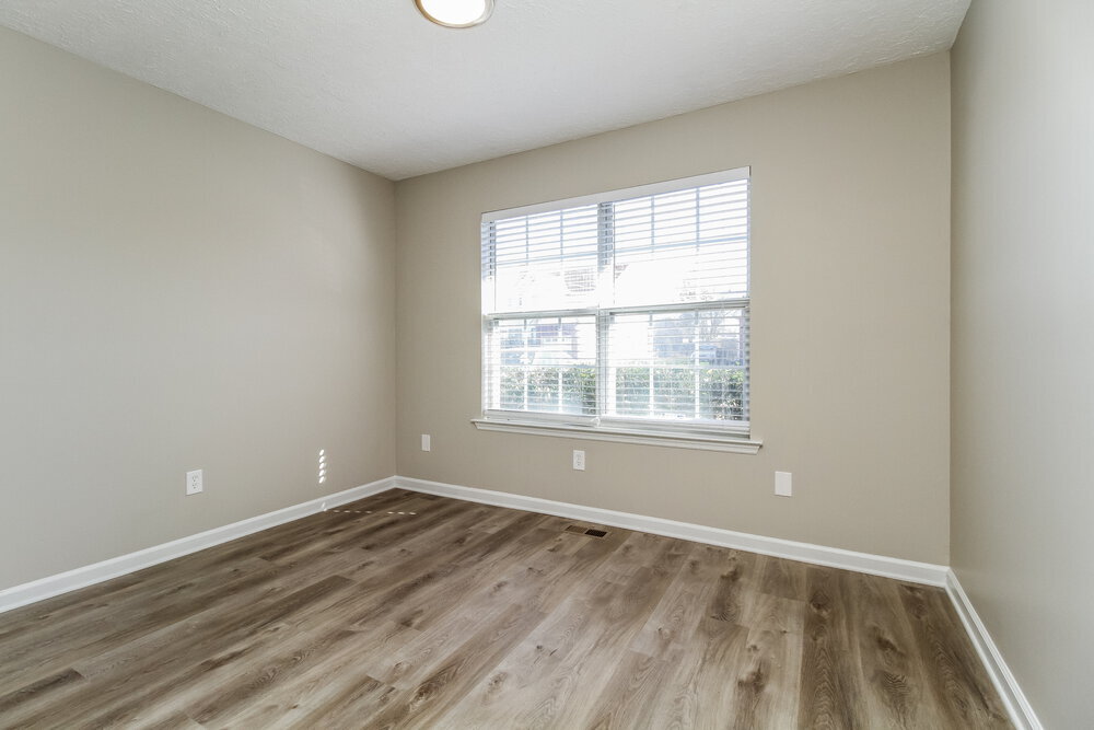 Building Photo - 648 Ransom Village Way