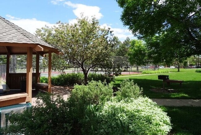 Building Photo - One Bedroom Condo for Rent Near CU