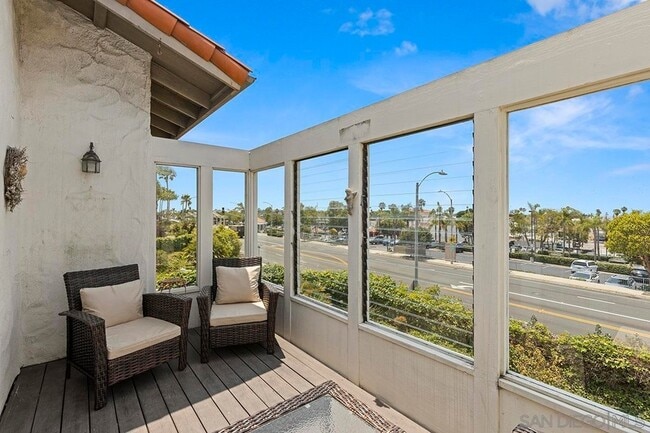 Building Photo - 378 Playa Blanca