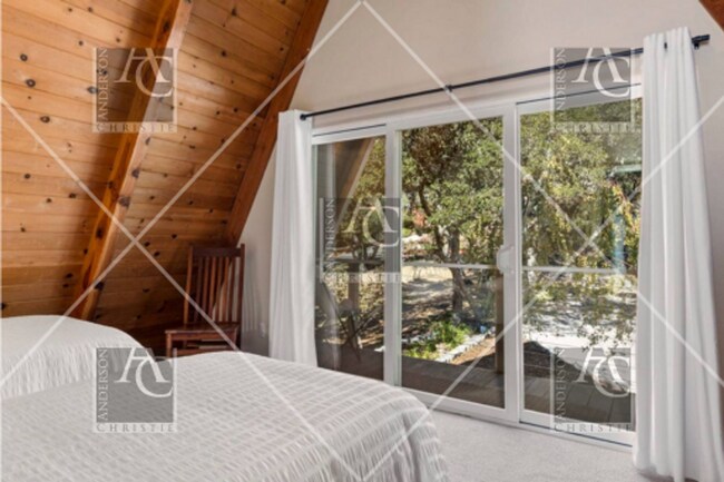 Building Photo - 4 bedroom 3 bath home in Scotts Valley