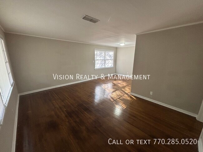 Building Photo - 3608 Sir Michael Dr