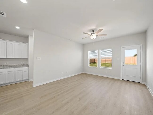 Building Photo - 17235 King Eider Rd