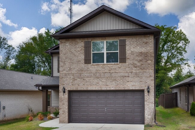 Building Photo - 3 Bedroom House in East Limestone