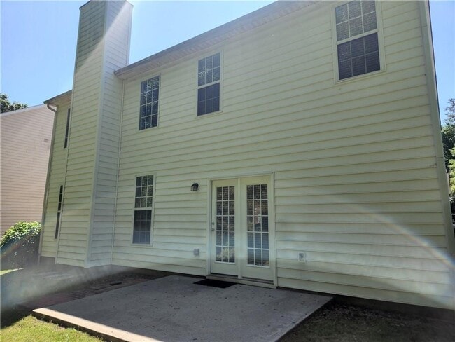 Building Photo - 2350 Kirkstone Dr