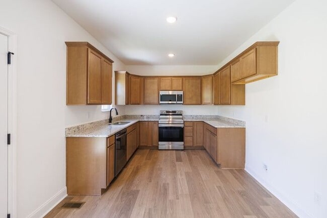 Building Photo - New Construction in Hardin Valley!