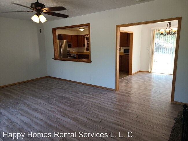 Building Photo - 3 br, 2 bath House - 13232 N. Chase Road