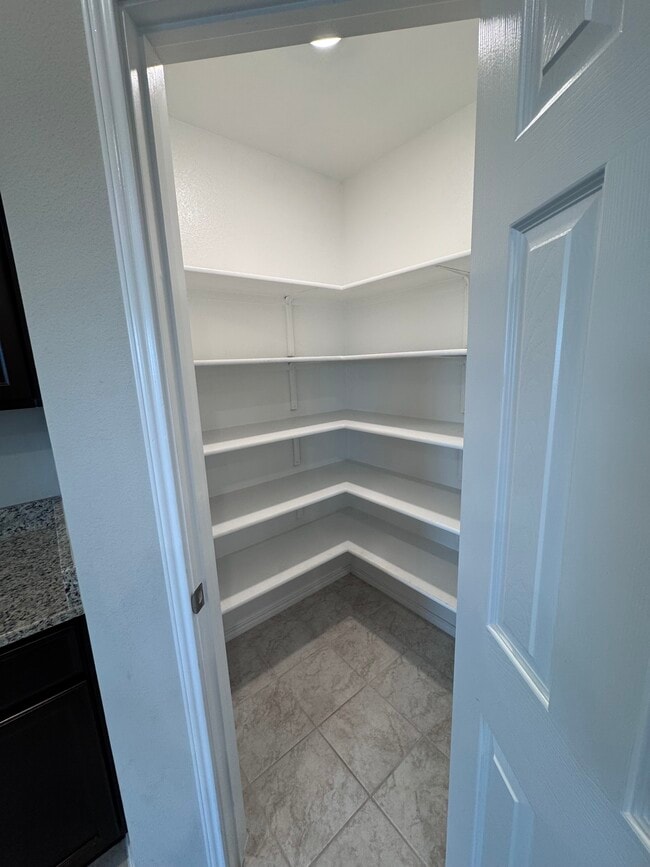 Building Photo - 1104 Prairie Clover Rd