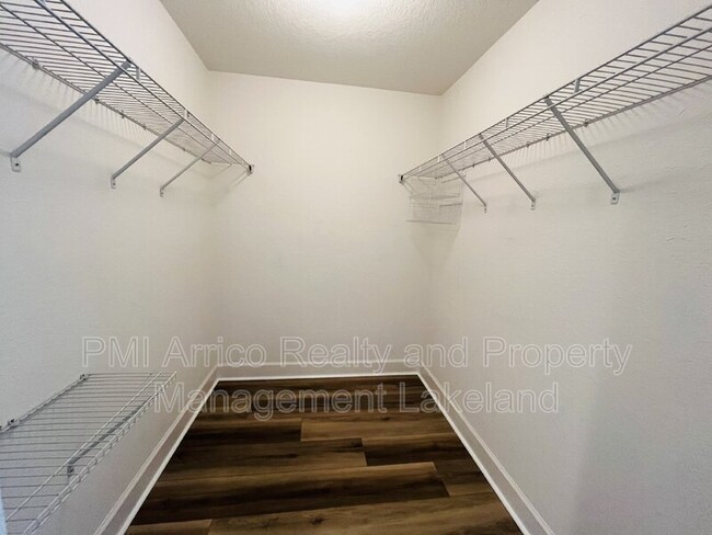 Building Photo - 4025 Byrds Crossing Dr