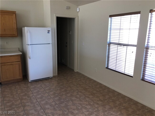 Building Photo - 1083 Sterling Peak St