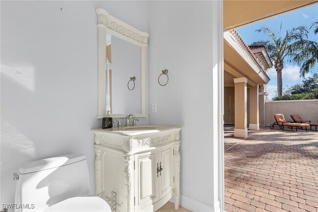 Building Photo - 5030 Rustic Oaks Cir