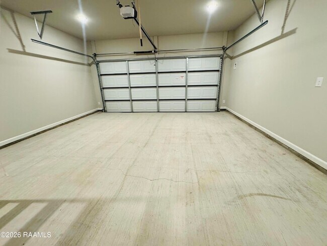 Building Photo - 7383 Alley Oak Ln