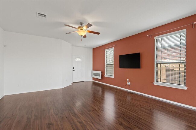 Building Photo - 12036 Pecangate Way