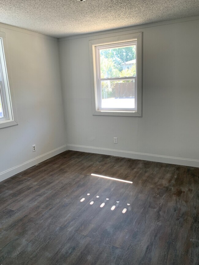Building Photo - SOUTH I DUPLEX