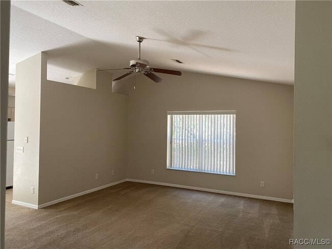 Building Photo - 5420 W Oak Park Blvd