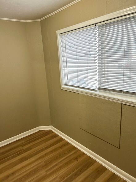 Bedroom space - 251 E Broadway