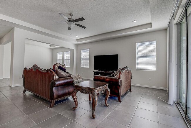 Building Photo - 3624 Autumn Amber Dr