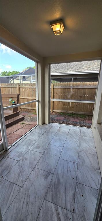Building Photo - 1506 Scotch Pine Dr