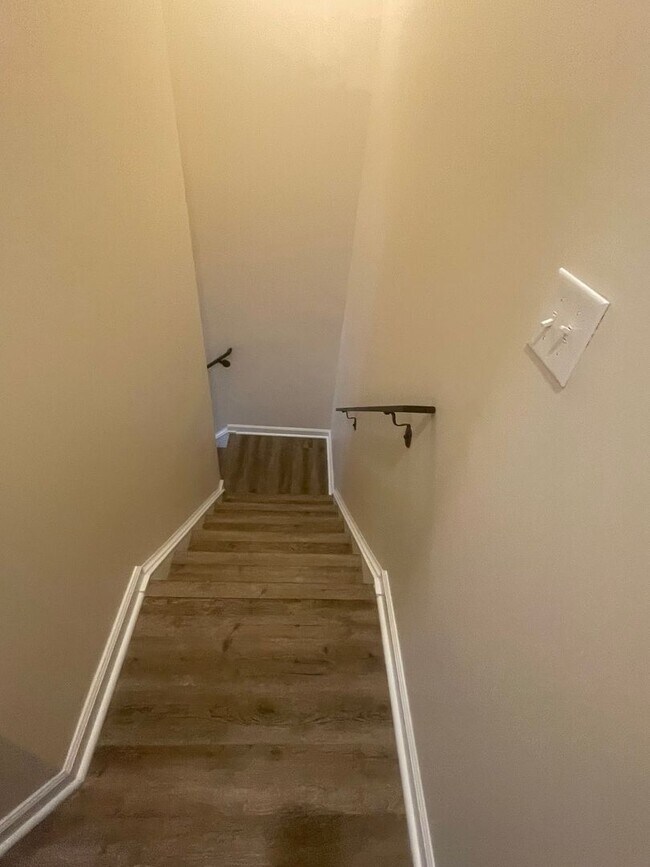 Building Photo - Beautiful home in Clearfield Oaks