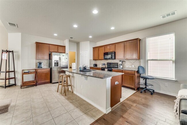 Building Photo - 16020 McAloon Way