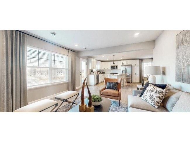 Building Photo - 23310 Amber Dr