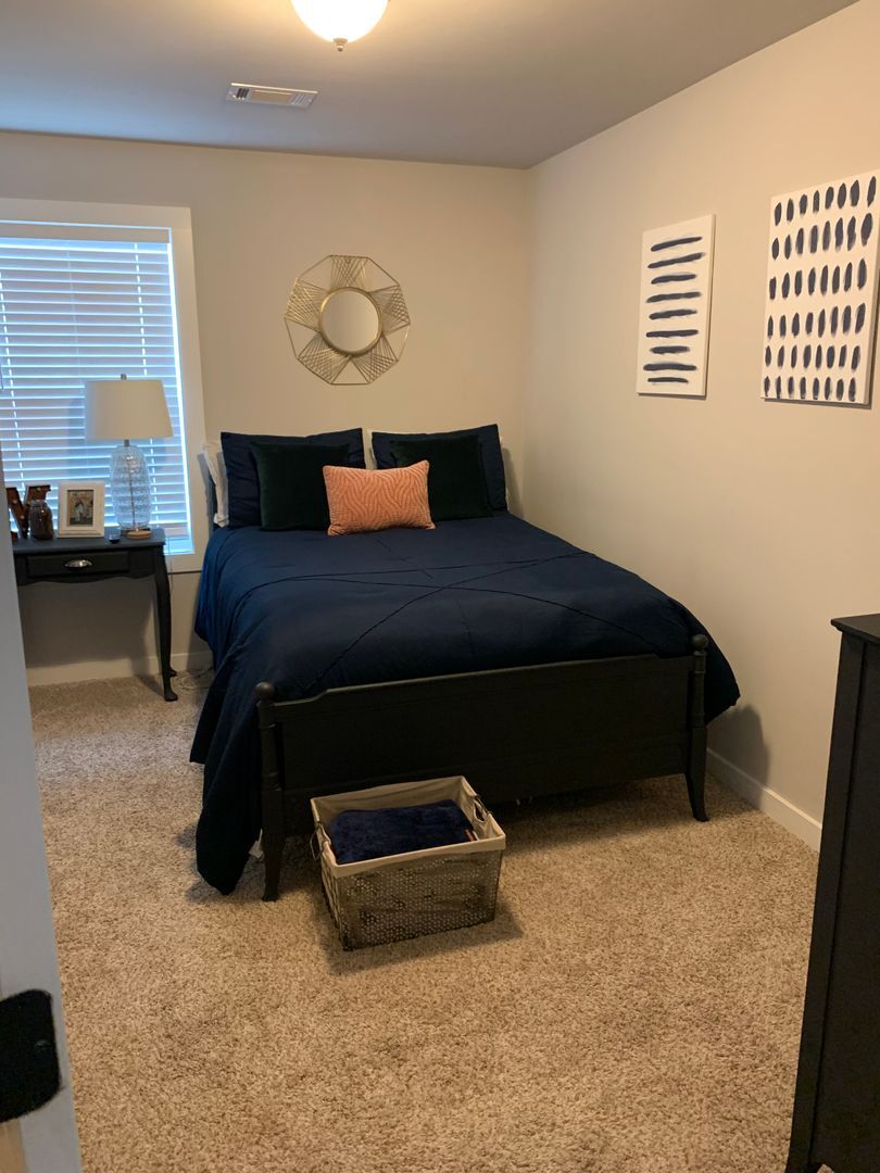 Building Photo - Northern Village @ Ross Park