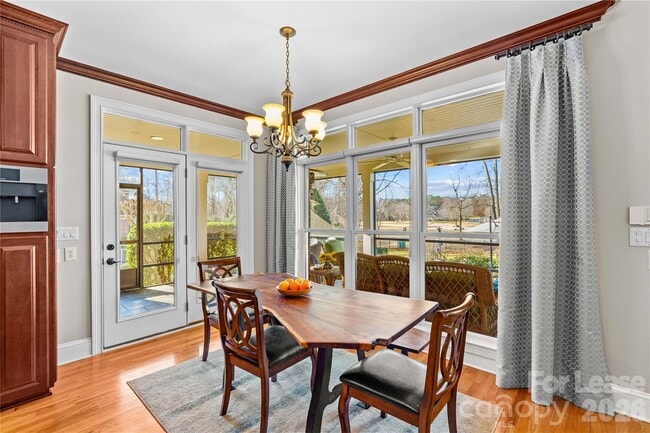 Building Photo - 13718 Robert Walker Dr