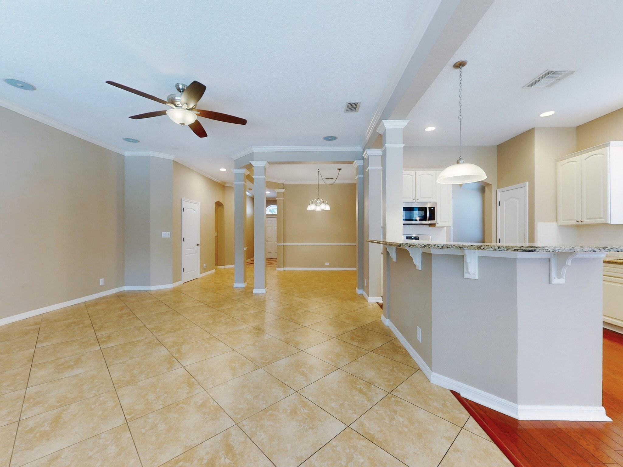 Building Photo - 610 Victoria Hills Dr