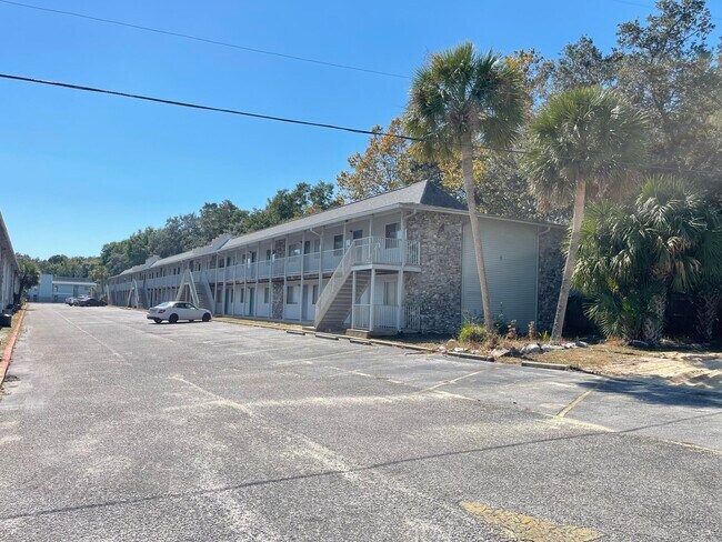 Building Photo - 201 E College Blvd