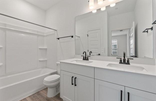 Building Photo - 2725 Woodall Dr